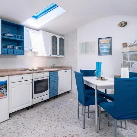 Seafront Apartments Villa Domus Marini דירה חוואר