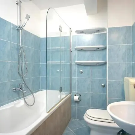 Seafront Apartments Villa Domus Marini