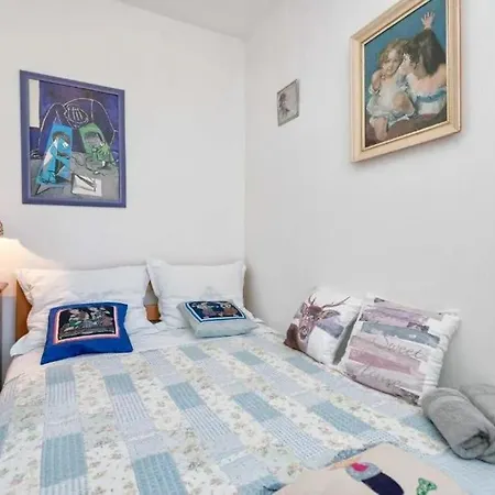 Seafront Apartments Villa Domus Marini Χβαρ